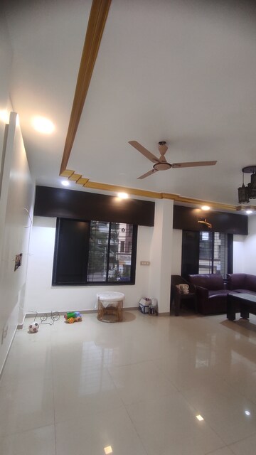 Furnished Amenities in 3 BHK Apartment at Agarwal And Doshi Complex, Vasai West – for Rent