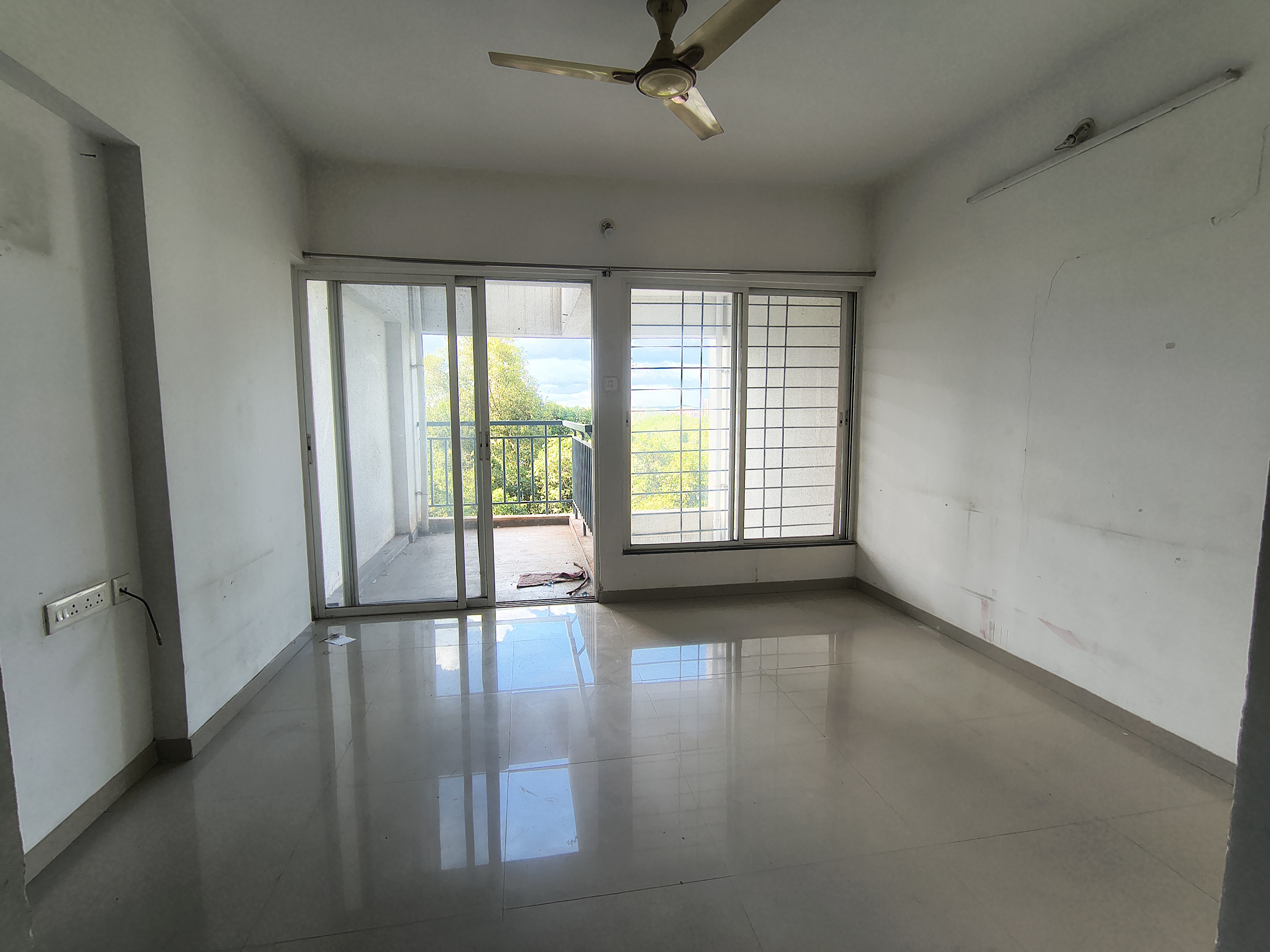 2 BHK + Study Room 985 Sq.Ft. Apartment in Mantra Parkview