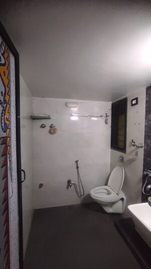 Furnished Amenities in 3 BHK Apartment at Agarwal And Doshi Complex, Vasai West – for Sale