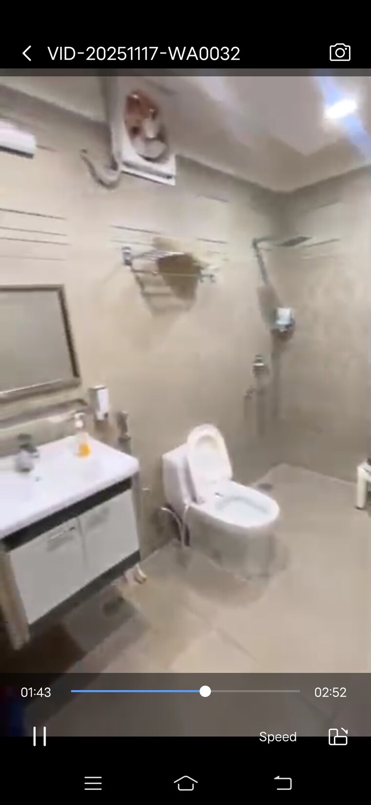 Bathroom, gaur-yamuna-city 2 Bedroom 1000 Sq.Ft. Apartment In Gaur Yamuna City Greater Noida 9514601