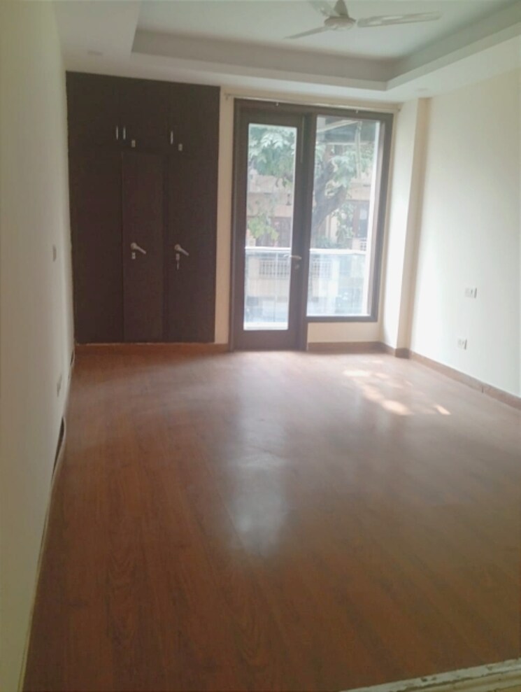 Bedroom, greater kailash i 3 Bedroom 2000 Sq.Ft. Builder Floor In Greater Kailash I Delhi 9514622