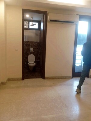 Master Bedroom in 3 BHK Builder Floor at Greater Kailash I – for Rent