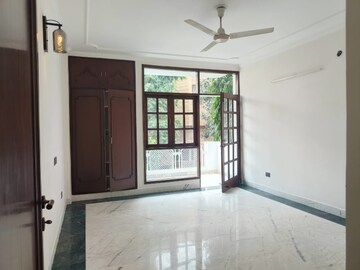 Master Bedroom in 4 BHK Builder Floor at Greater Kailash ii – for Rent