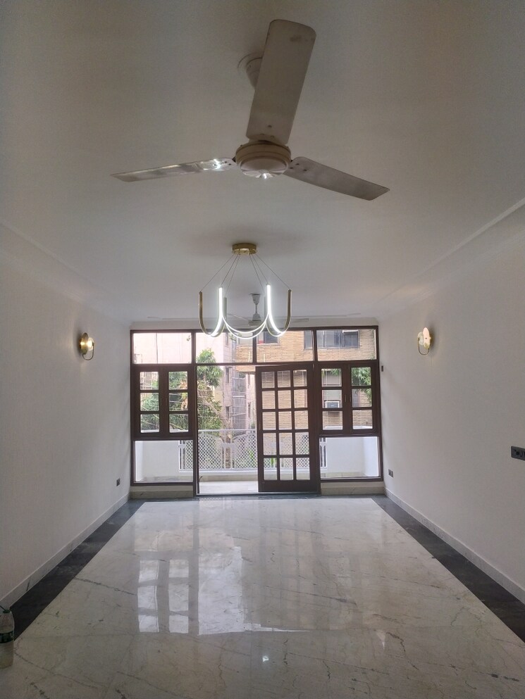 Living Room, greater kailash ii 4 Bedroom 3000 Sq.Ft. Builder Floor In Greater Kailash ii Delhi 9514625