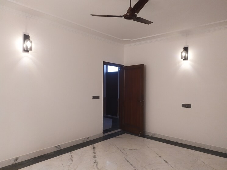 Master Bedroom, greater kailash ii 4 Bedroom 3000 Sq.Ft. Builder Floor In Greater Kailash ii Delhi 9514625