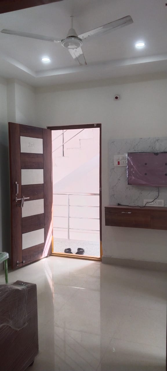 1 BHK + Extra Room Apartment For Rent in Kondapur 