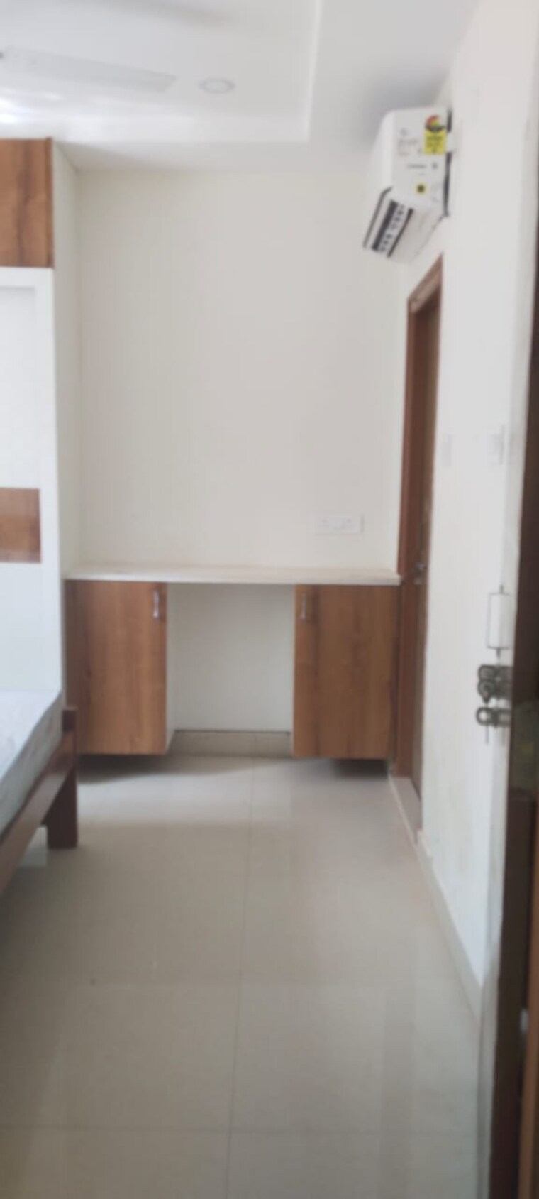 Room, kondapur 1 Bedroom 722 Sq.Ft. Apartment In Kondapur Hyderabad 9514629