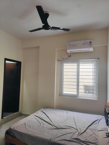 Room in 1 BHK Apartment at Kondapur – for Rent