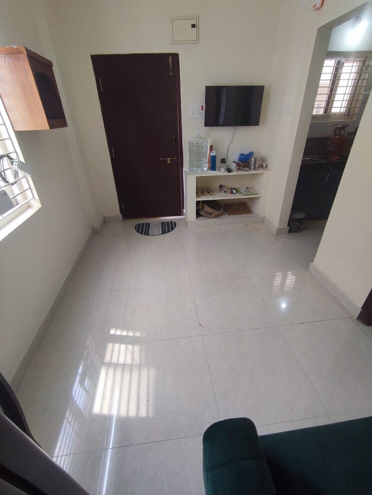 Room, whitefields 1 Bedroom 665 Sq.Ft. Apartment In Whitefields Hyderabad 9514652