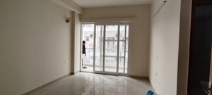 Room in 5 BHK Apartment at SS Linden, Sector 84 – for Sale