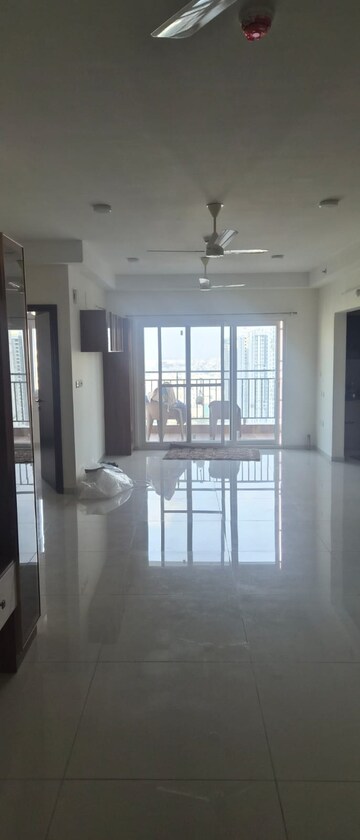 Room in 3 BHK Apartment at Narsingi – for Rent