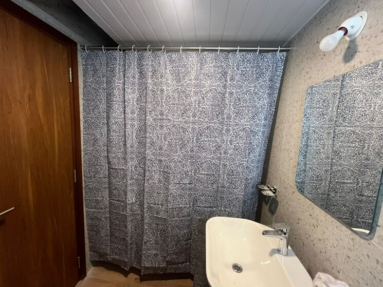 Bathroom, kokapet 3 Bedroom 2124 Sq.Ft. Apartment In Kokapet Hyderabad 9514727