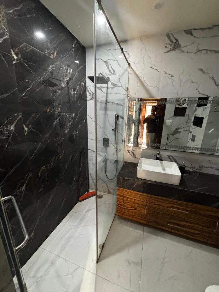 Exterior View, rwa-apartments-sector-51 2 Bedroom 1450 Sq.Ft. Apartment In Sector 51 Noida 9514750