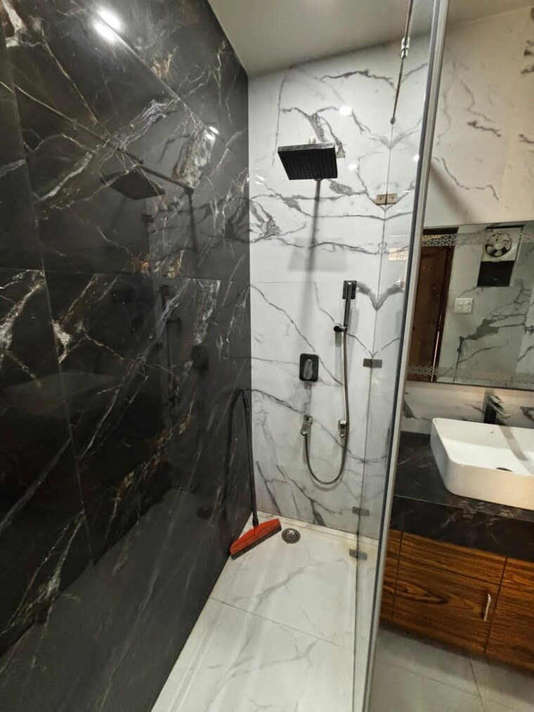 Bathroom, rwa-apartments-sector-51 2 Bedroom 1450 Sq.Ft. Apartment In Sector 51 Noida 9514750