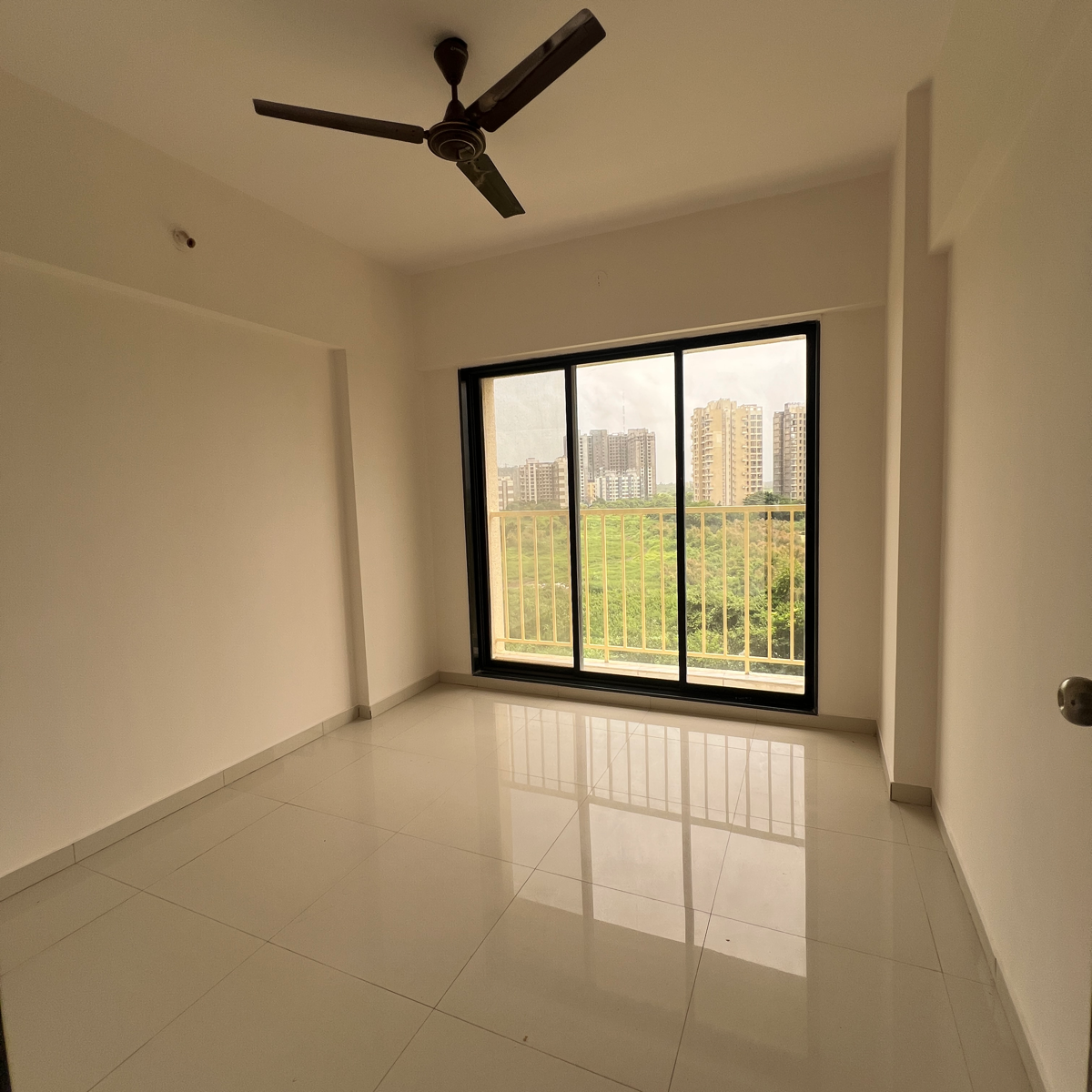2 BHK 625 Sq.Ft. Apartment in Mukti Shantinath Tower