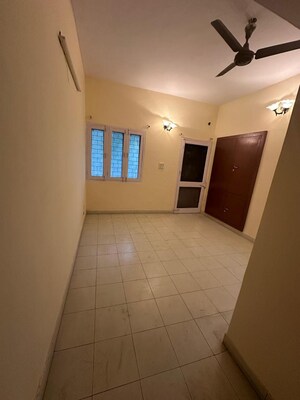 Building Lobby in 2 BHK Apartment at RWA Apartments Sector 30, Sector 30 – for Rent