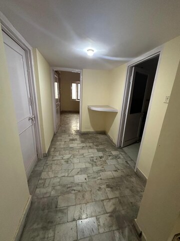 Room in 2 BHK Apartment at RWA Apartments Sector 30, Sector 30 – for Rent