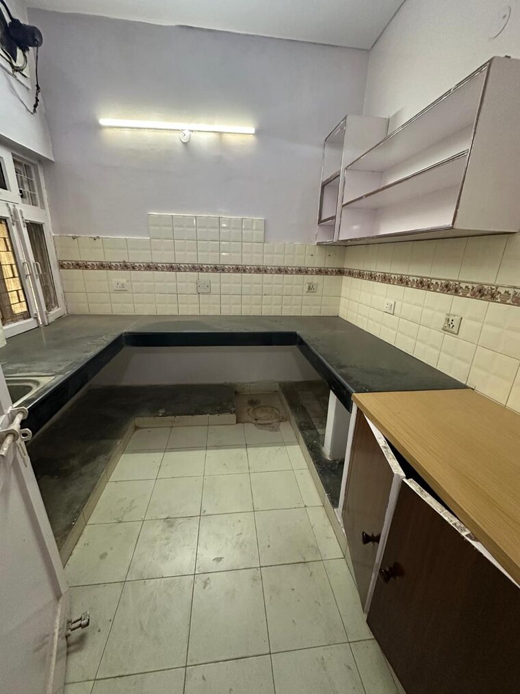 Kitchen, rwa-apartments-sector-26 3 Bedroom 1550 Sq.Ft. Apartment In Sector 26 Noida 9514761