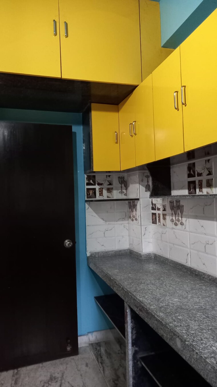 Kitchen, topsia road 2 Bedroom 850 Sq.Ft. Apartment In Topsia Road Kolkata 9514784
