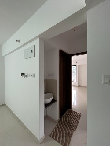 Furnished Amenities in 2 BHK Apartment at ARV Uthville, Kharadi – for Rent