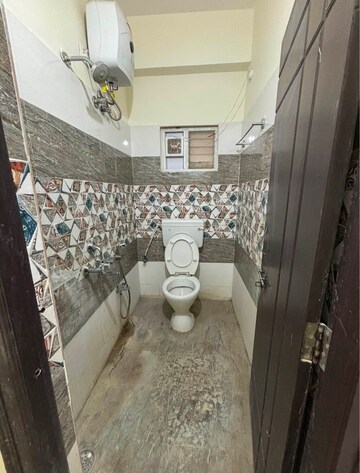 Bathroom in 1 BHK Apartment at Whitefields – for Rent