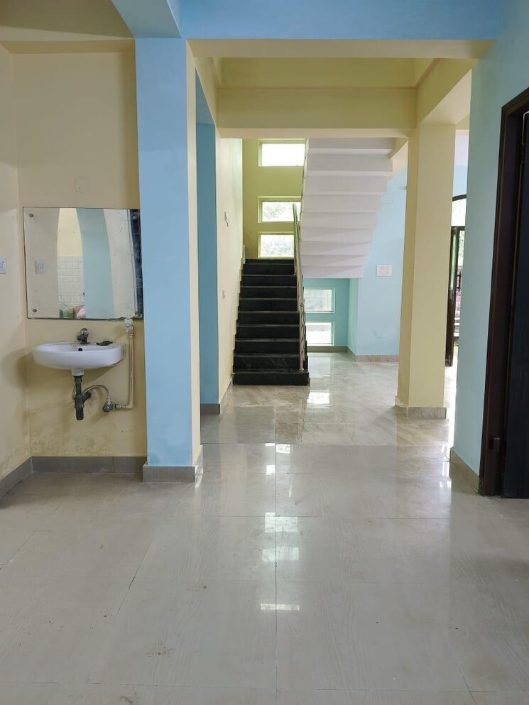 undefined, park circus 2 Bedroom 1100 Sq.Ft. Apartment In Park Circus Kolkata 9514808