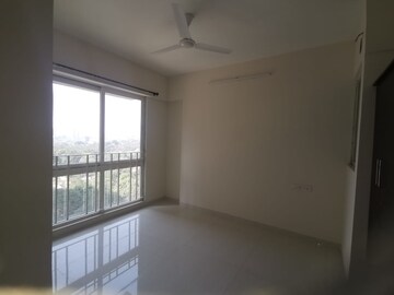 Room in 2 BHK Apartment at Vijay Orovia, Ghodbunder Road – for Sale