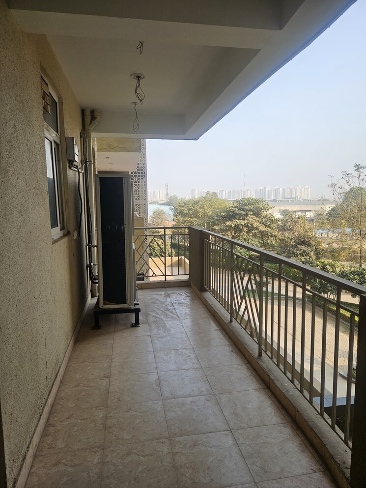Balcony, pareena-coban-residences 3 Bedroom 1997 Sq.Ft. Apartment In Sector 99a Gurgaon 9514826