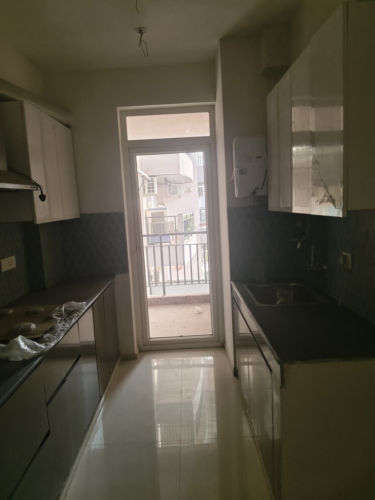 Kitchen, pareena-the-elite-residences 3 Bedroom 2173 Sq.Ft. Apartment In Sector 99 Gurgaon 9514830