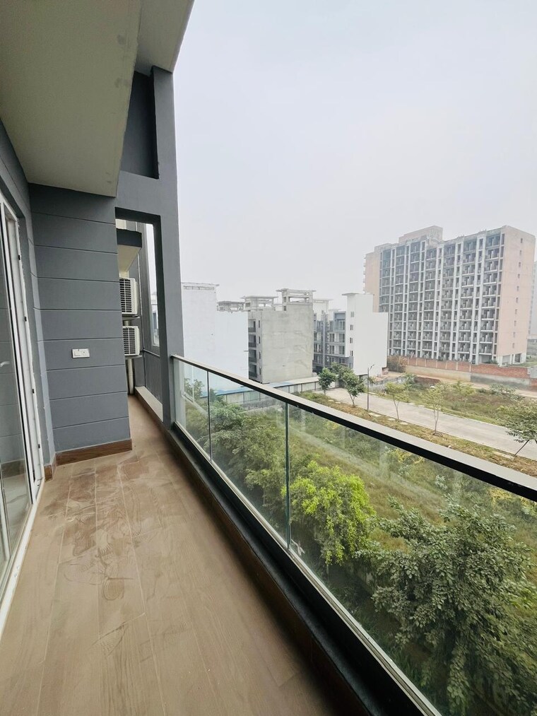 Balcony, pareena-the-elite-residences 3 Bedroom 2173 Sq.Ft. Apartment In Sector 99 Gurgaon 9514830
