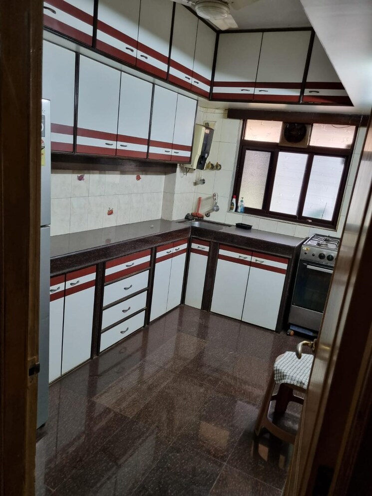 Balcony, girnar-galaxy-apartment 3 Bedroom 1350 Sq.Ft. Apartment In Malad West Mumbai 9514857