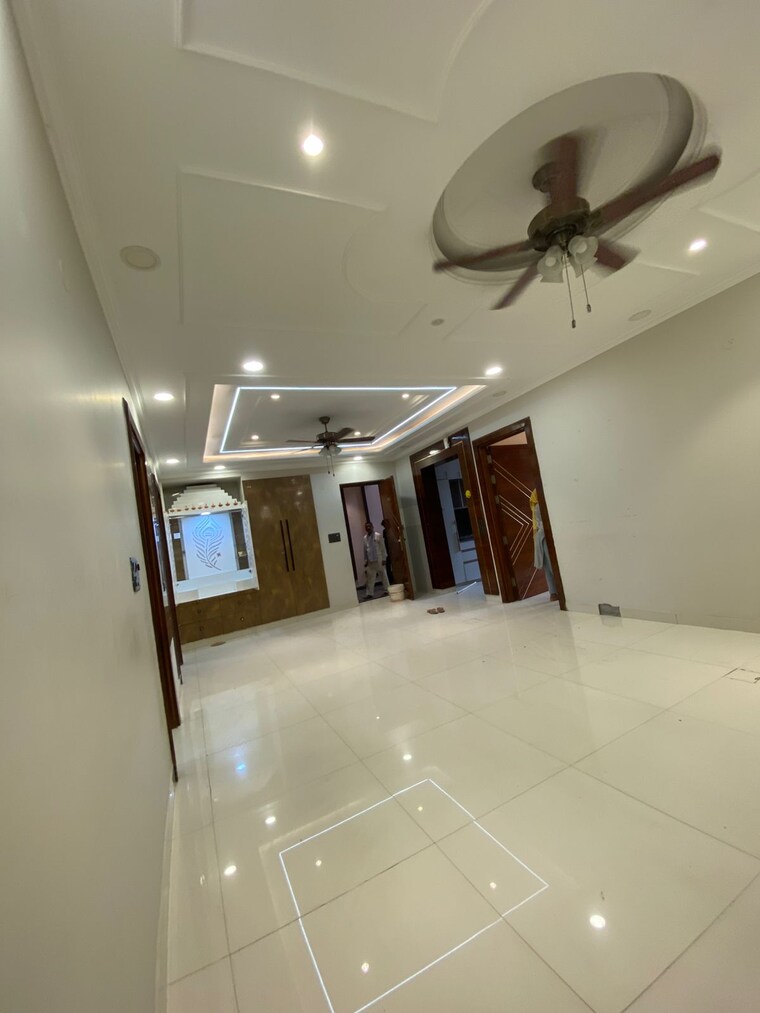 undefined, parklands 3 Bedroom 250 Sq.Yd. Builder Floor In Sector 85 Faridabad 9514853