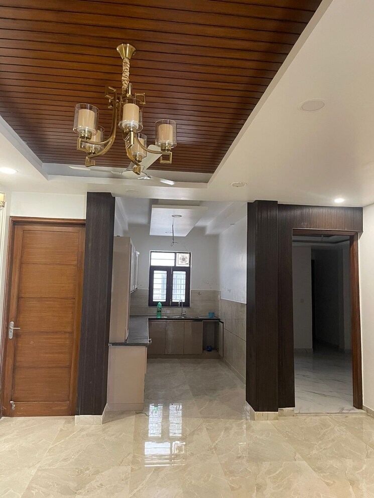 Kitchen, parklands 3 Bedroom 250 Sq.Yd. Builder Floor In Sector 85 Faridabad 9514853