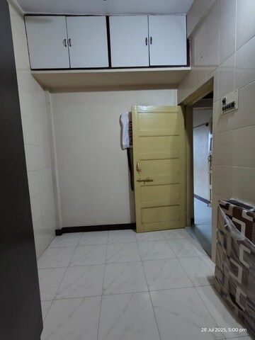Bathroom in 1 BHK Apartment at Dombivli East – for Sale