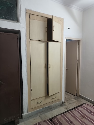 Furnished Amenities in 2 BHK Apartment at Ekdant Shipra Regent and Regal, Indrapuram – for Rent