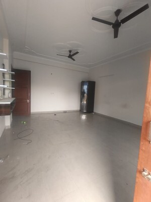 2 BHK Independent House For Rent in RWA Apartments Sector 70, Sector 70