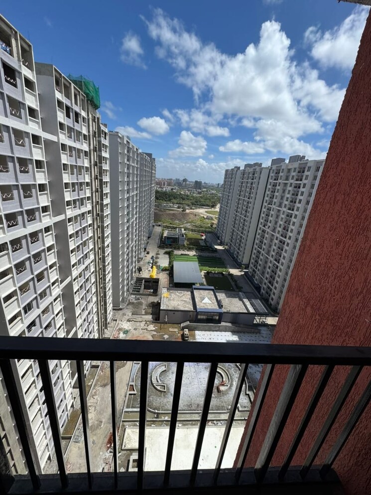 Exterior View, kolte-patil-life-republic 2 Bedroom 629 Sq.Ft. Apartment In Hinjewadi Pune 9514905