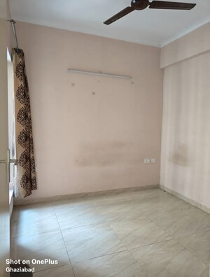2 BHK Apartment For Rent in Gaur City-2, Gaur City 2