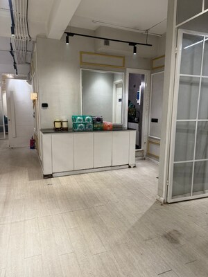 Building Lobby in 4 BHK Apartment at Sahara Grace, Sector 54 – for Sale