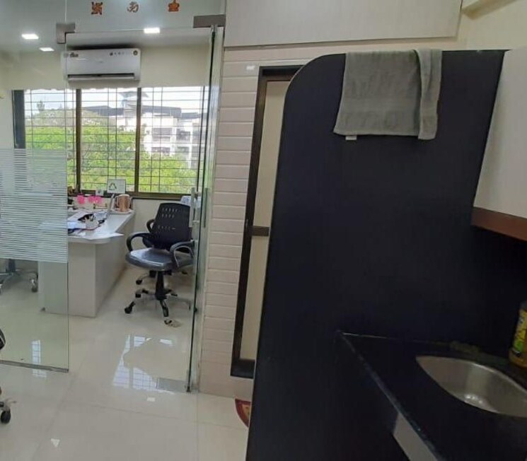 Team Area, thacker-tower Commercial Office Space 530 Sq.Ft. In Vashi Sector 17 Navi Mumbai 9514972