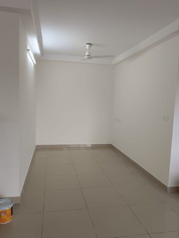 Room in 3 BHK Apartment at Mantri Webcity, Hennur – for Rent