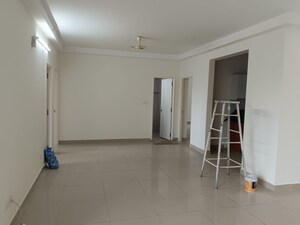 Room in 3 BHK Apartment at Mantri Webcity, Hennur – for Rent