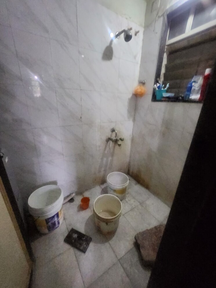 Bathroom, parmar-nagar-housing-society 1 Bedroom 500 Sq.Ft. Apartment In Fatima Nagar Pune 9515039