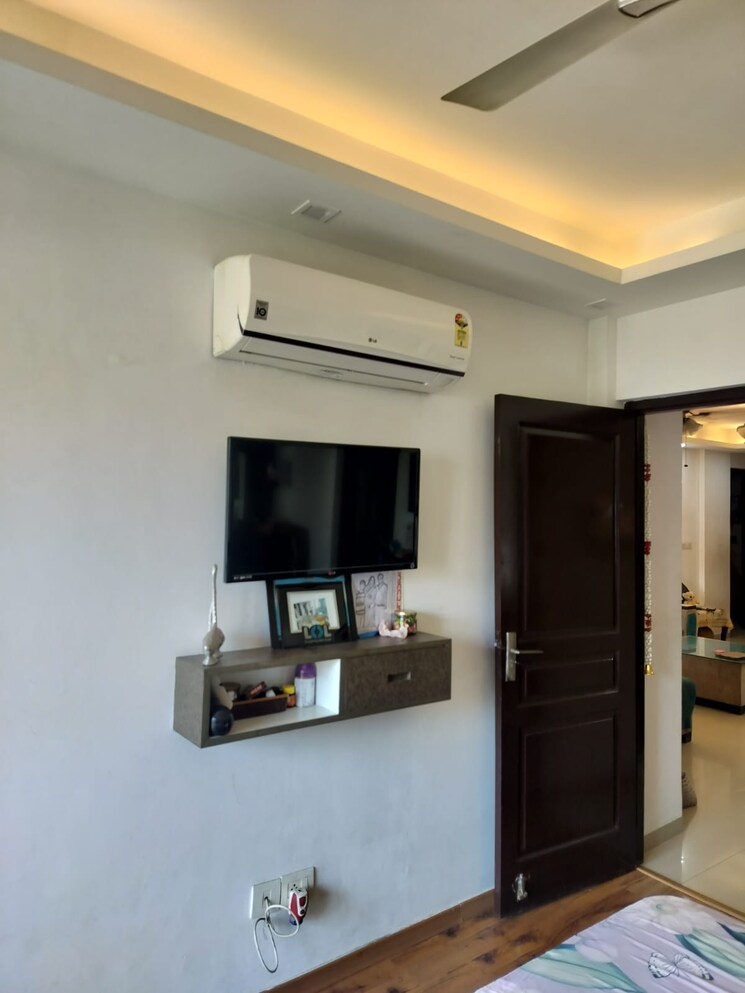 undefined, sector 11 5 Bedroom 2476 Sq.Ft. Builder Floor In Sector 11 Panchkula 9515110