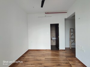 Room in 2 BHK Apartment at Runwal Pearl, Manpada – for Rent