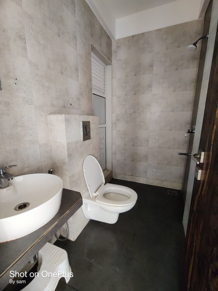 Bathroom, runwal-pearl 2 Bedroom 717 Sq.Ft. Apartment In Manpada Thane 9515078