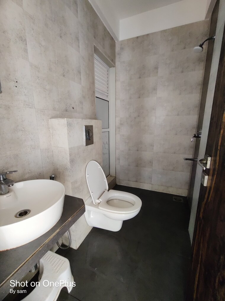 Bathroom, runwal-pearl 2 Bedroom 717 Sq.Ft. Apartment In Manpada Thane 9515078