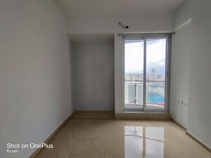 Room in 2 BHK Apartment at Runwal Pearl, Manpada – for Rent