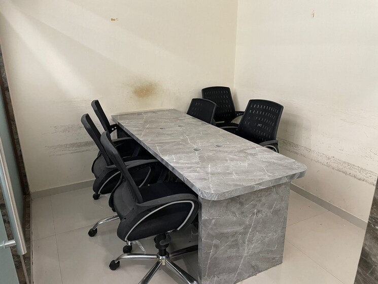 Team Area, haware-fantasia Commercial Office Space 830 Sq.Ft. In Vashi Sector 28 Navi Mumbai 9515086