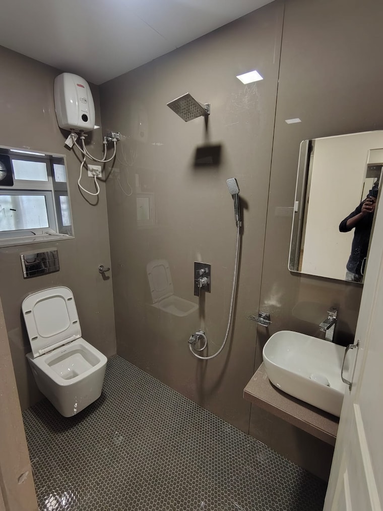 Bathroom, nestle-apartment-lower-parel 2 Bedroom 850 Sq.Ft. Apartment In Lower Parel Mumbai 9515136